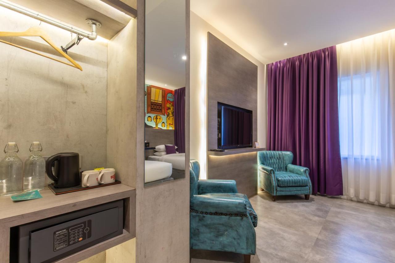Gaas Baasco Hotel Kathmandu Bagian luar foto